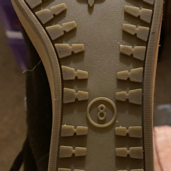 Wedge - Picture 2 of 2